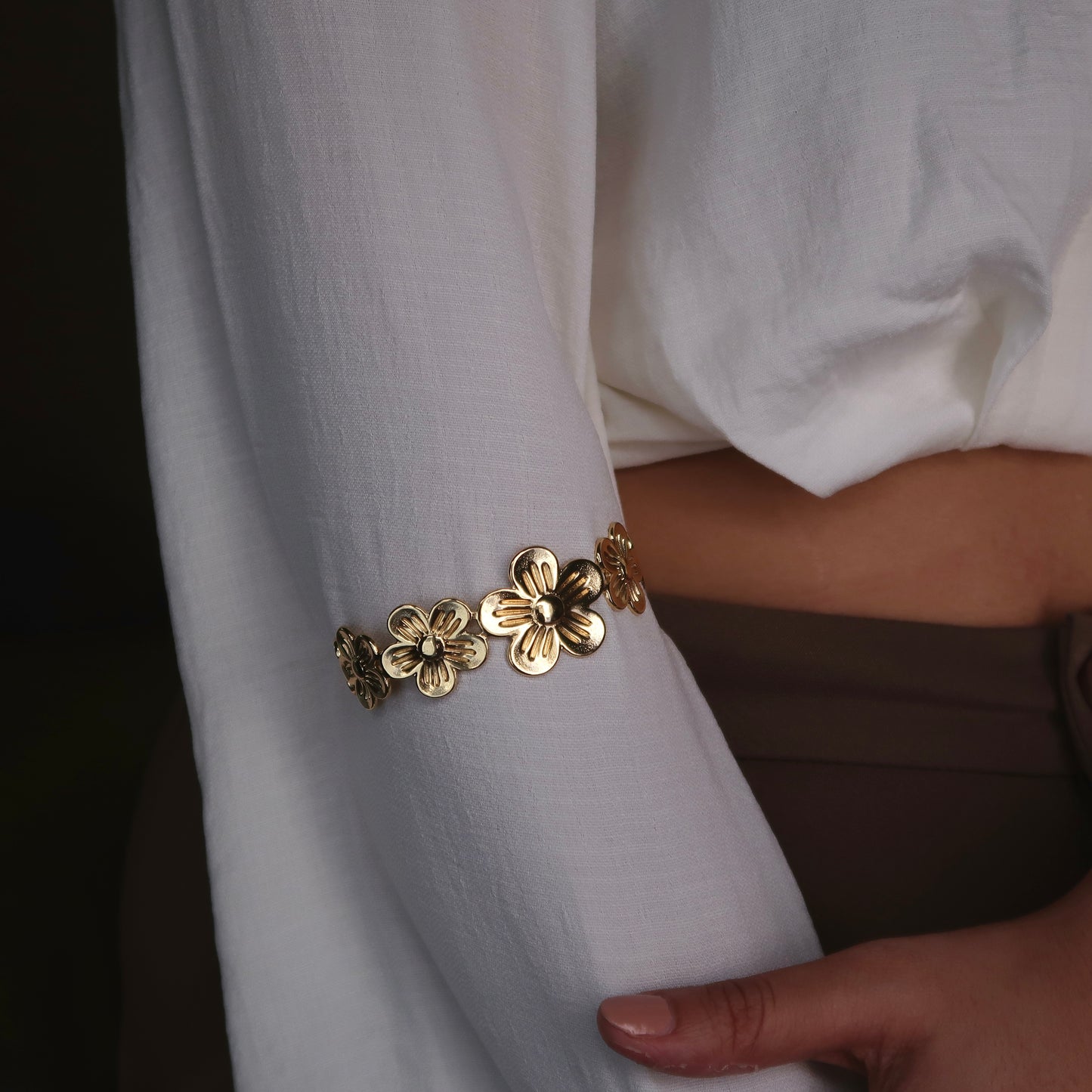 Dream Flora Arm Cuff